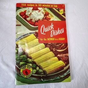 Vintage Shop Rite Quick Dishes Cookbook 332 Recipes‎ Woman in a Hurry Retro